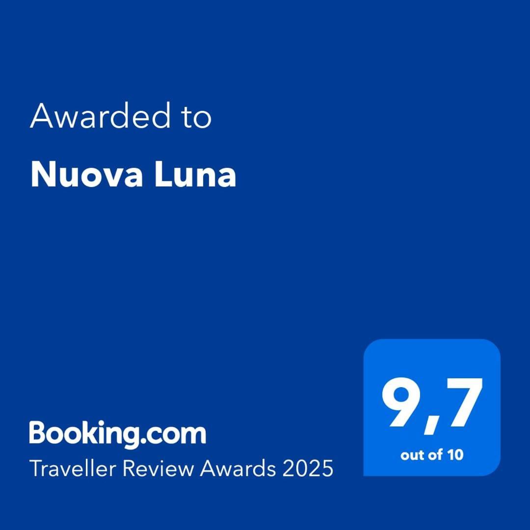 Nuova Luna ساليرنو المظهر الخارجي الصورة